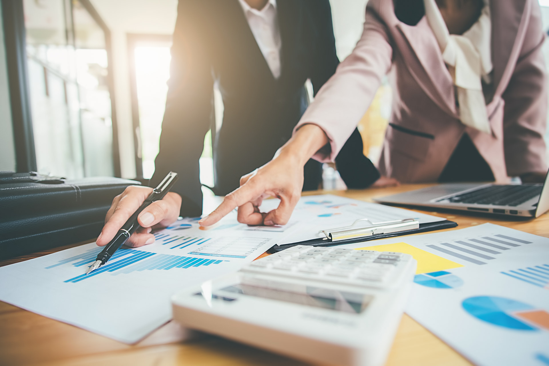 コンサルティング事業